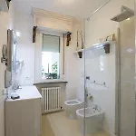 Sentirsi A Casa * Πιατσέντζα