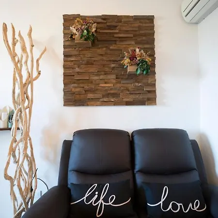 Sentirsi A Casa Διαμέρισμα *