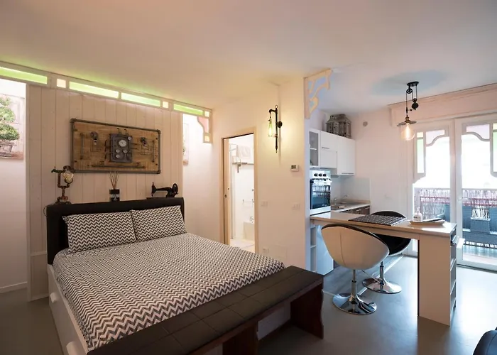 Sentirsi A Casa Lägenhet Piacenza